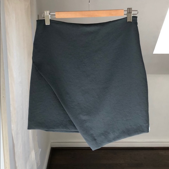 Babaton Skirt - Picture 1 of 5